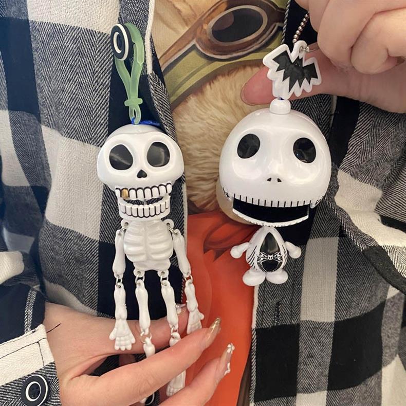 Halloween Skull Pendant Decoration – Moving Head Charm & Gift